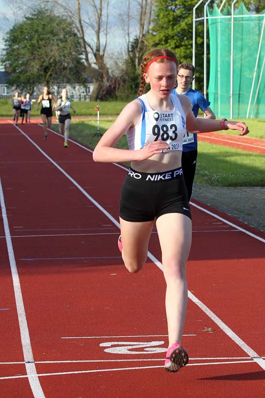 800 metres, 2021 North East Grand Prix No. 2, Monkton, Wednesday, May 19th. Photo: David T. Hewitson/Sports for All Pics